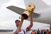 Fußball VfB Stuttgart Pokalsieger 2025 Empfang
